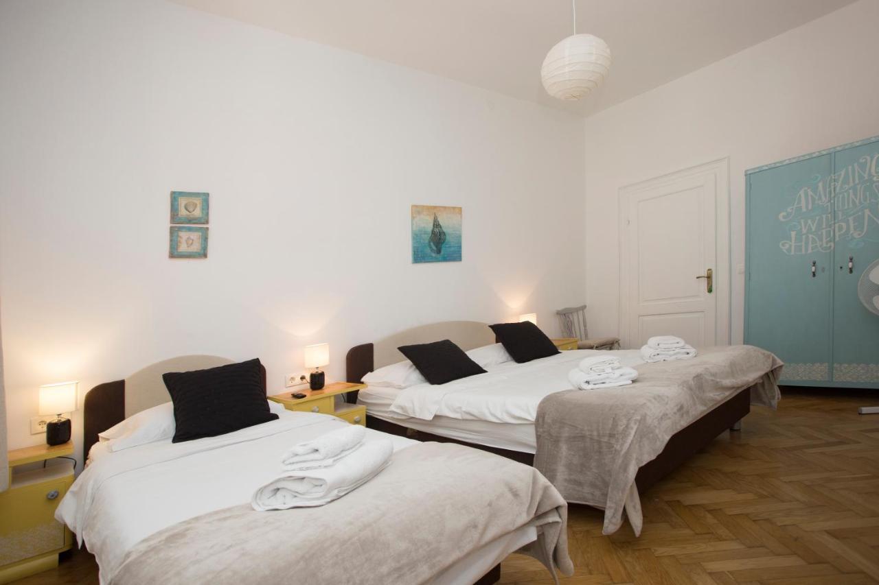 Town Place Apartment Сплит Экстерьер фото